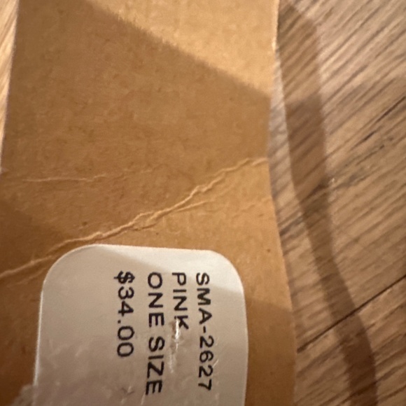 Dark pink Gem winter hat - Picture 3 of 4